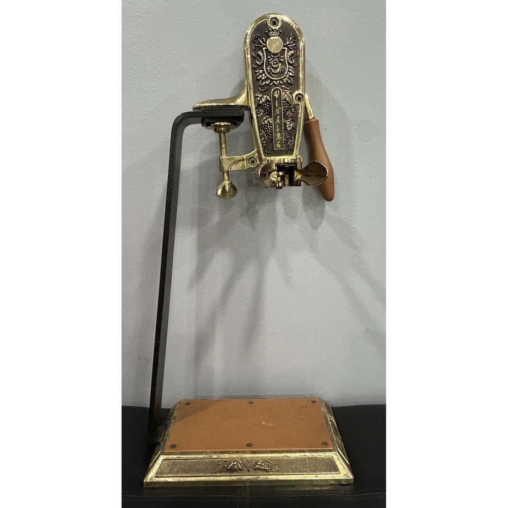 Vintage Vinalre Reserve Gold‎ Bartop Wine Bottle Opener Cork Puller with Stand